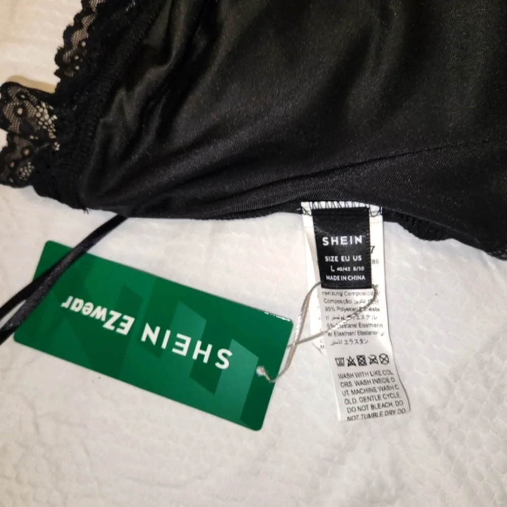 SHEIN Black Lace Trim Bandeau Intimate - Picture 6 of 7